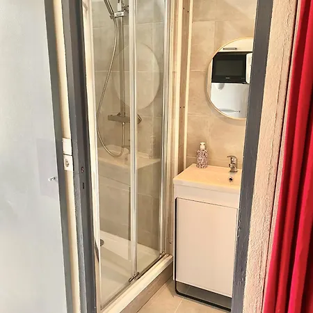 A 5 Min De La Du Havre Lägenhet